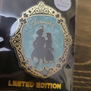 Jasmine Aladdin Limited Edition Enamel Pin Exclusive Couples Disney NEW